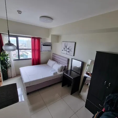 Studio Condo Unit At Horizons 101